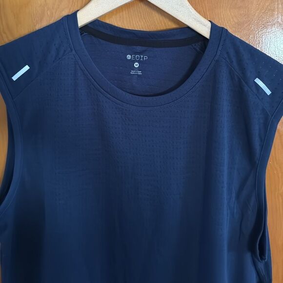Navy Top Mens Medium Mesh Equip - Picture 2 of 4